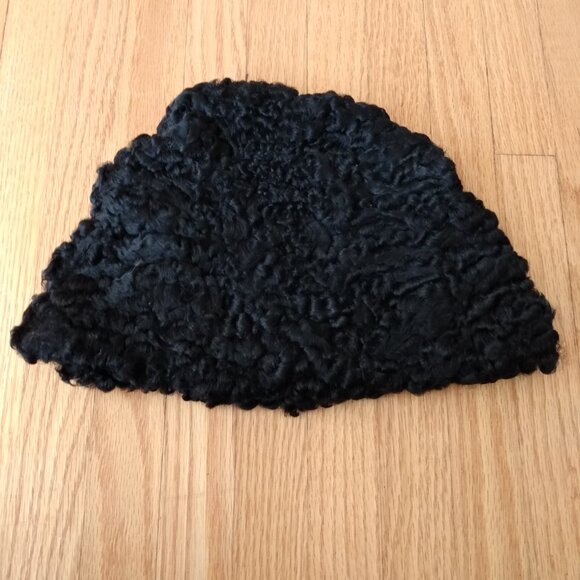 Vintage Curly Lamb Fur Hat Black Winter Garrison Cap XS - Picture 14 of 14